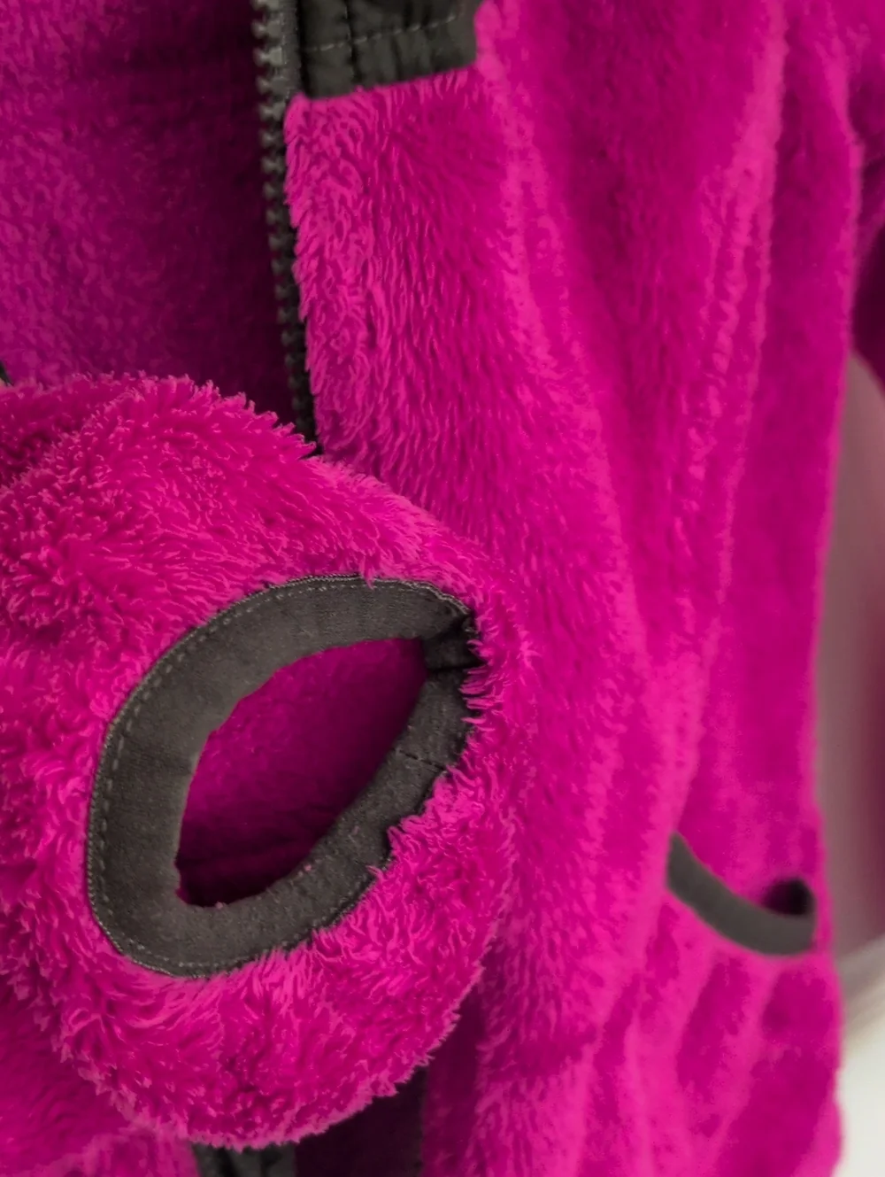The North Face Girls Fuzzy Fleece Full Zip Jacket - S 7/8
